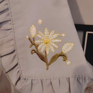 Meet your Posher, Genevieve!